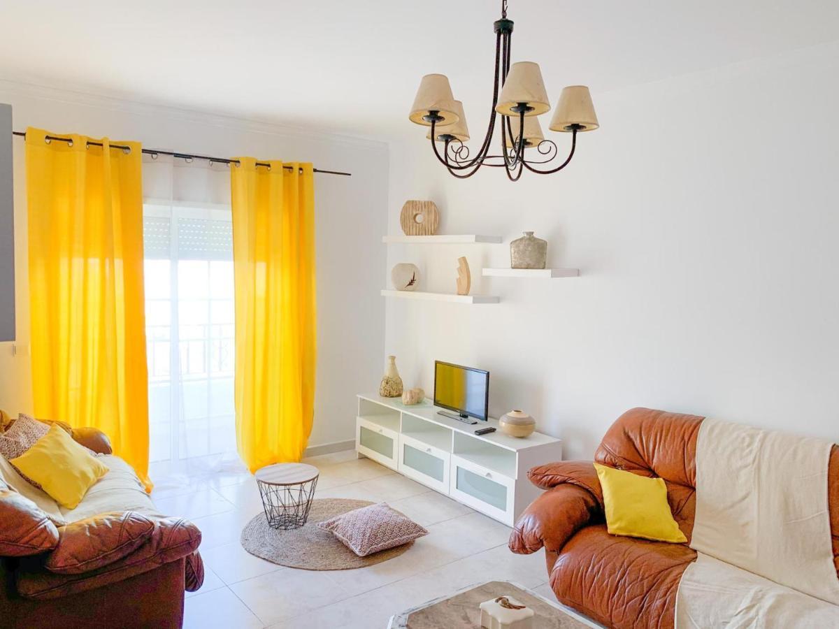 Apartamento T2 Carvoeiro-Lagoa Precos Acessiveis Apartment Bagian luar foto