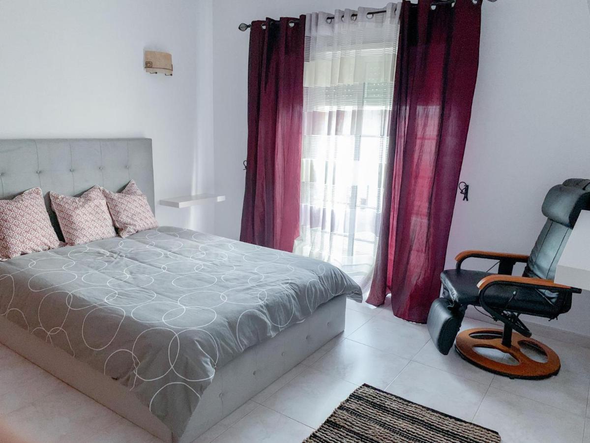 Apartamento T2 Carvoeiro-Lagoa Precos Acessiveis Bagian luar foto