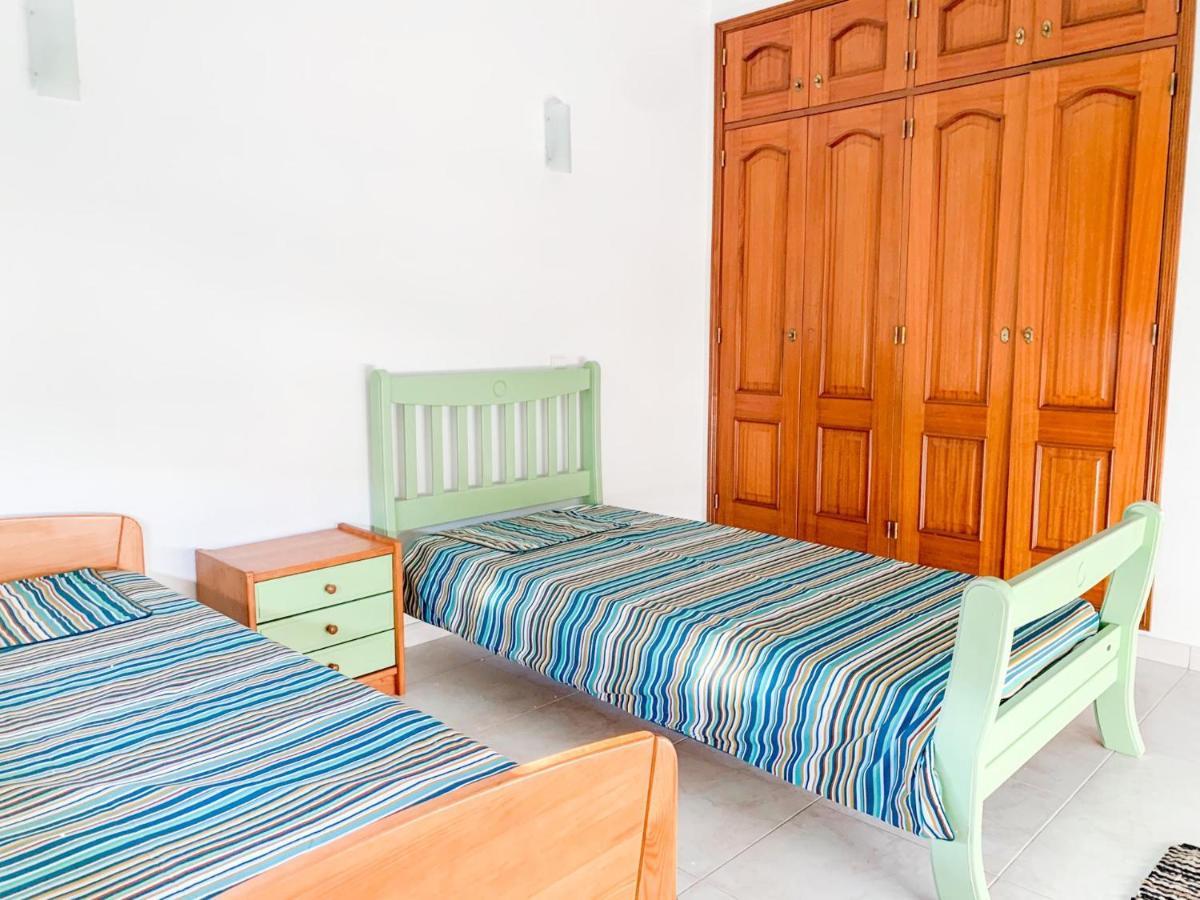 Apartamento T2 Carvoeiro-Lagoa Precos Acessiveis Apartment Bagian luar foto
