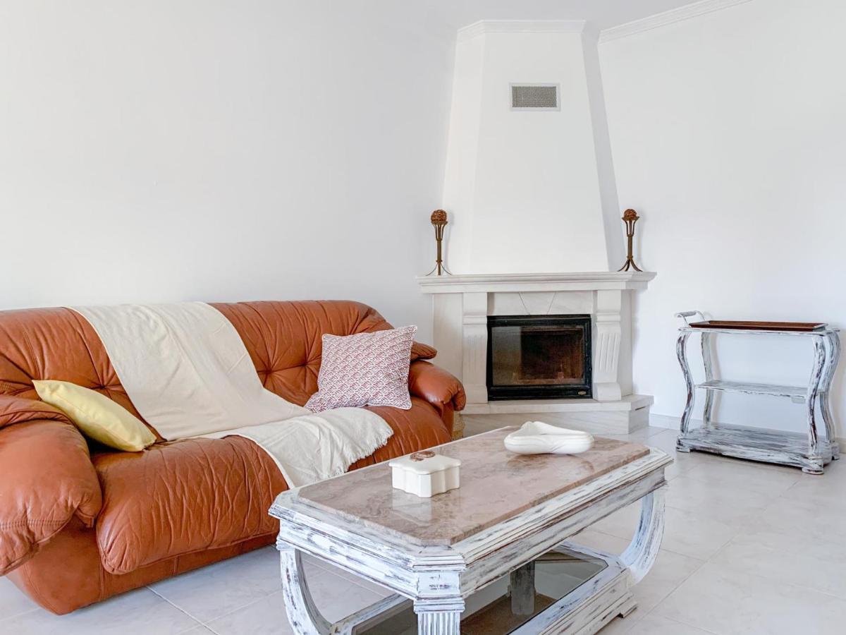 Apartamento T2 Carvoeiro-Lagoa Precos Acessiveis Apartment Bagian luar foto