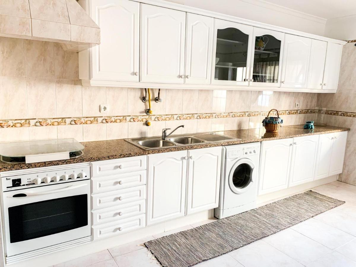 Apartamento T2 Carvoeiro-Lagoa Precos Acessiveis Apartment Bagian luar foto